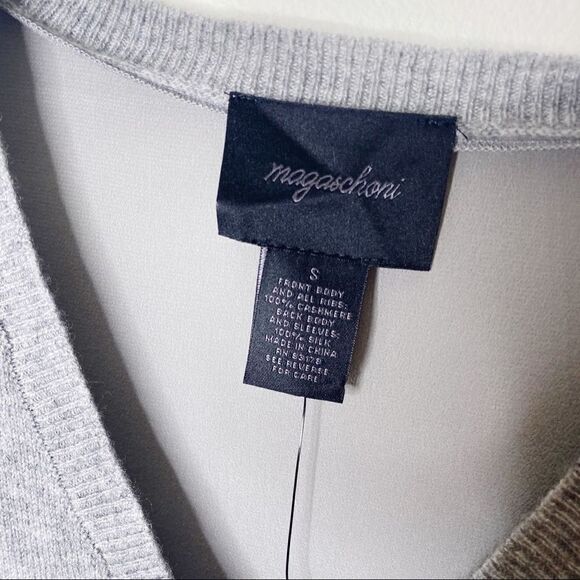 Magaschoni Grey Wool Silk Pullover V-Neck Sweater - Picture 5 of 10